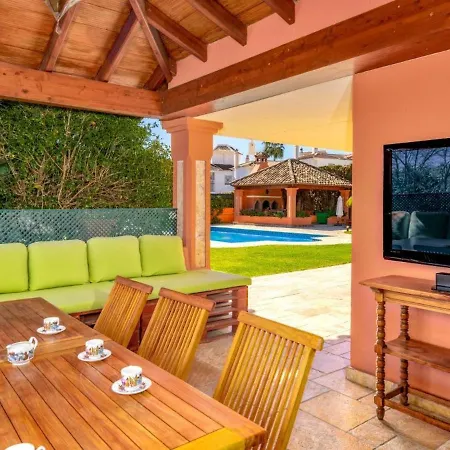 Villa Premium By Homing