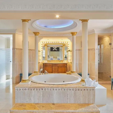 Premium By Homing Villa *